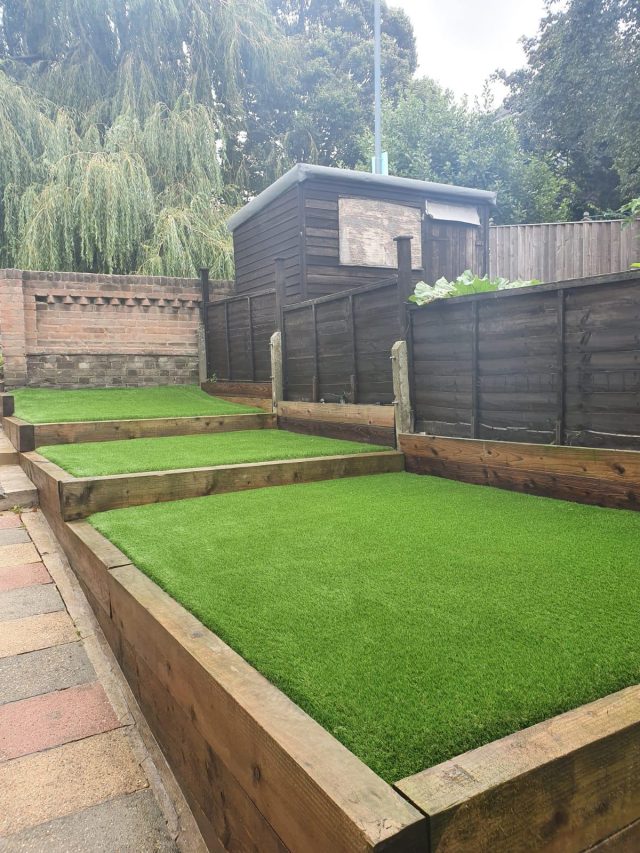 Leigh-on-Sea fake grass installation