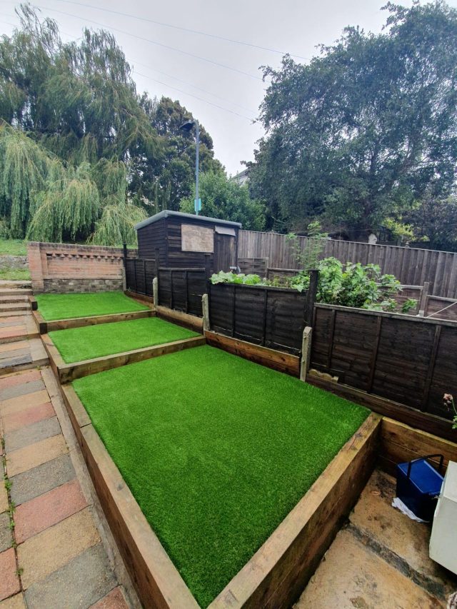 Leigh-on-Sea fake grass installation