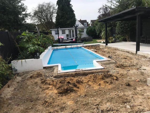 Hockley fake grass fitting and installations by Easigrass Essex & Hertfordshire