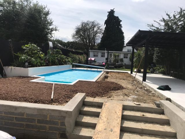 Hockley fake grass fitting and installations by Easigrass Essex & Hertfordshire