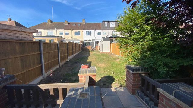 Romford fake grass installation