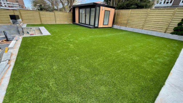 Rose Hill Design and Build Ltd: Mayfair Fake Grass installation by Easigrass Essex & Hertfordshire