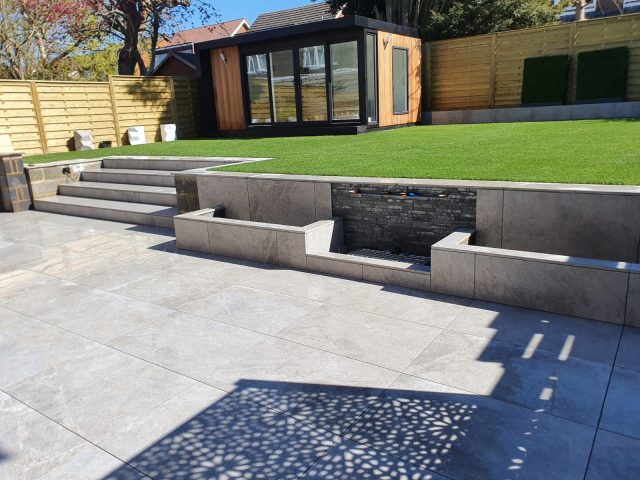 Rose Hill Design and Build Ltd: Mayfair Grass