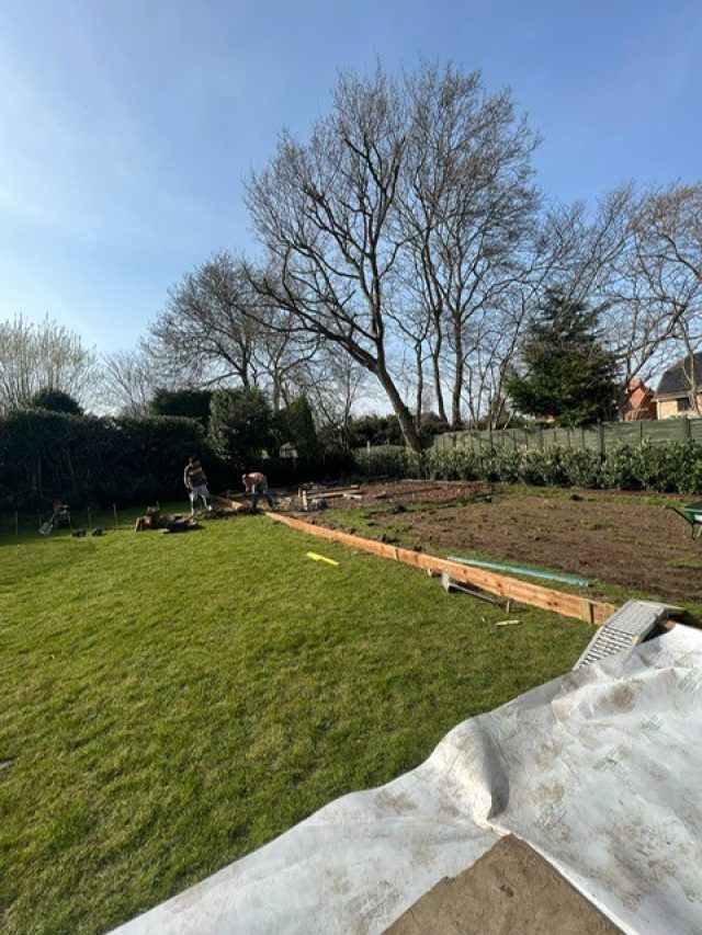 Brentwood Fake Grass Installation Back Garden