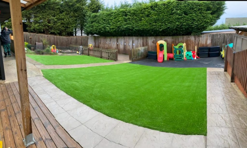 Artificial grass for school.