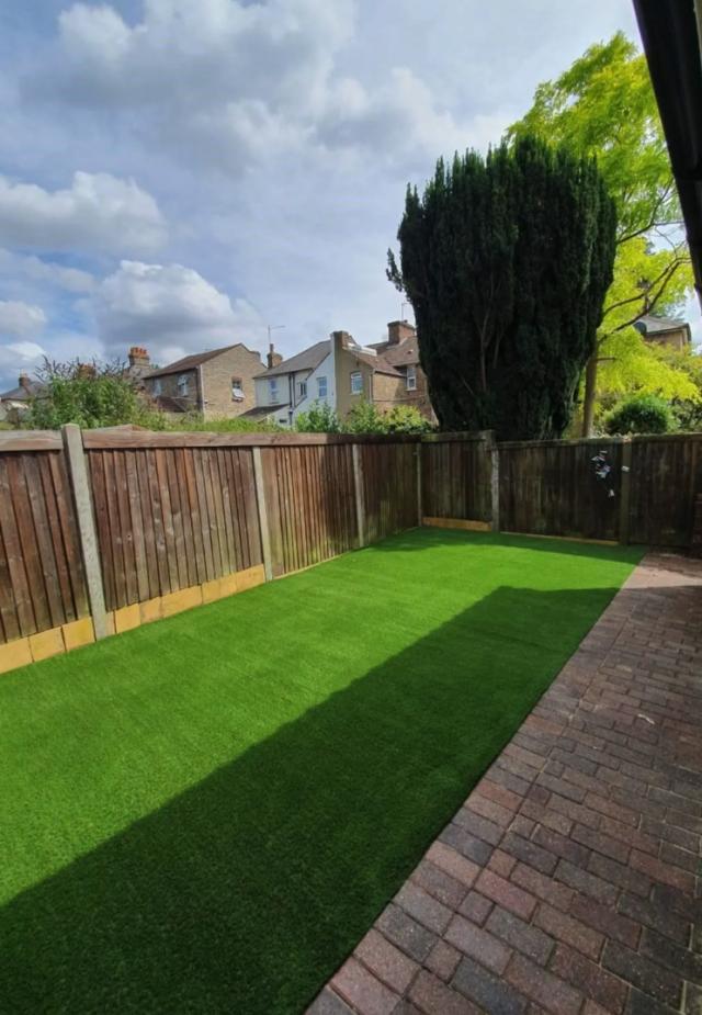 brentwood artificial grass installation