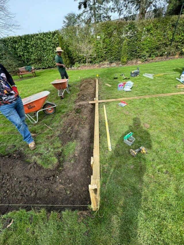 artificial grass putting green installation Brentwood, Essex